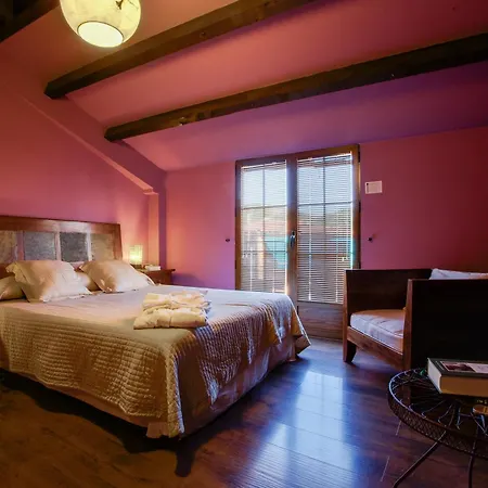 Hotell La Del Casar 4*